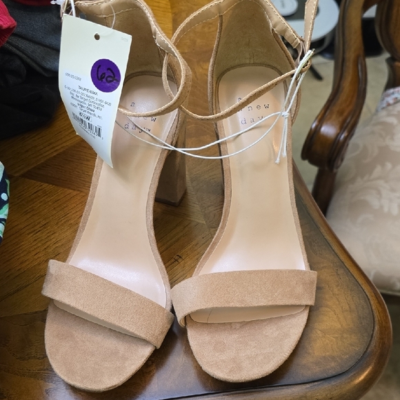 NWT! A New Day Taupe/tan Sandals Heels - Picture 7 of 7